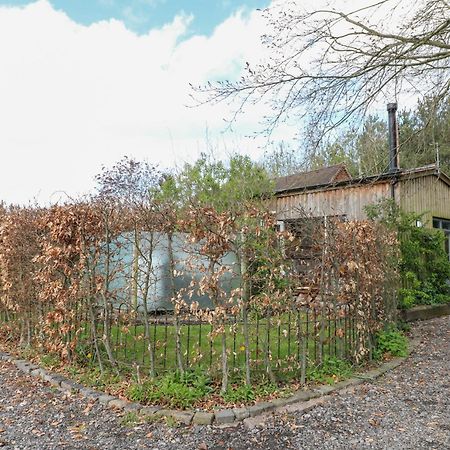 Hen House View Villa Rugeley Exterior photo